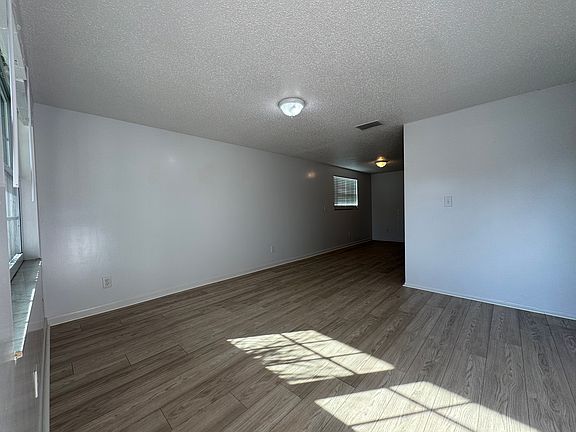 2nd image of 9408 Eastfield Rd #D