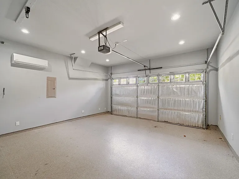1007 Kern St — Photo 26