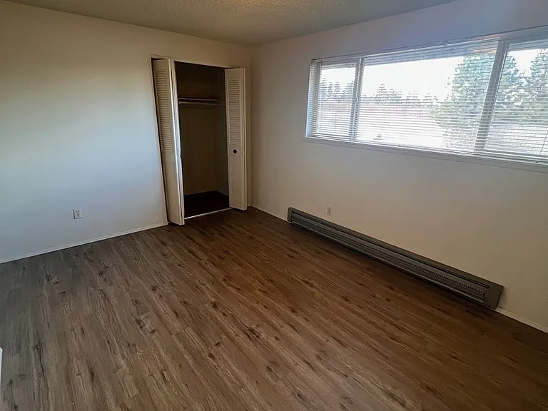 179 SW Hayes Ave — Photo 33