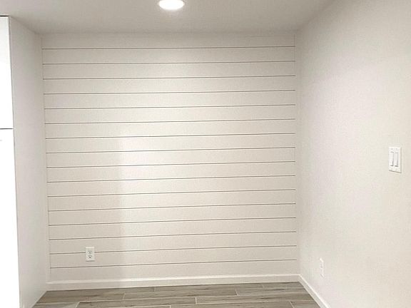 4th image of 1820 E Morten Ave Unit 128