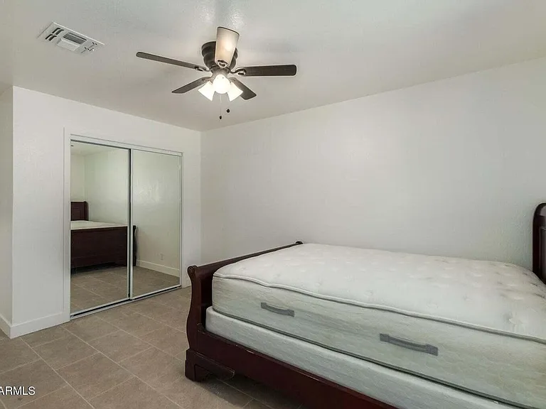 1408 E Orange St #2 — Photo 17