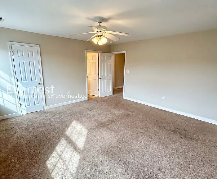 1713 Jacquelin St — Photo 14
