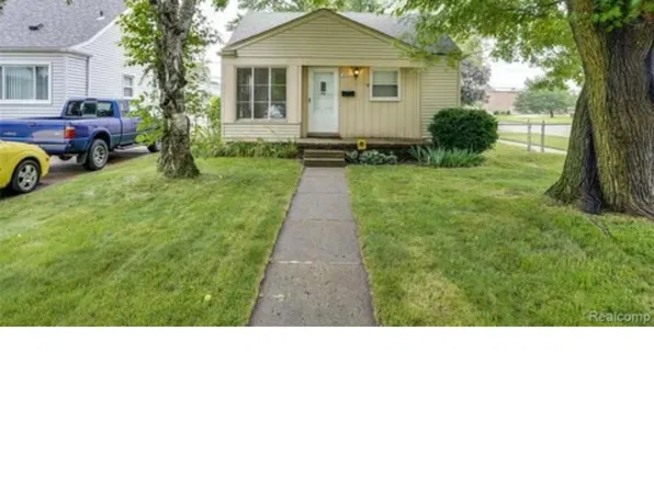 19904 Centralia, Redford, MI 48240