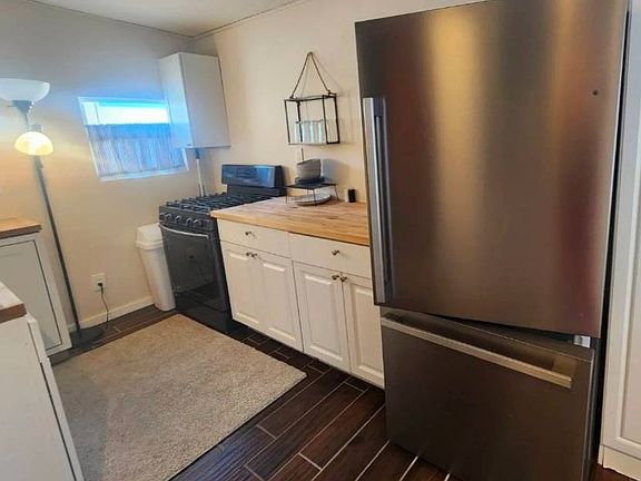 3rd image of 11630 Hamlin Blvd #420