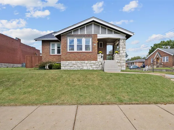 7003 S Grand Ave, Saint Louis, MO 63111