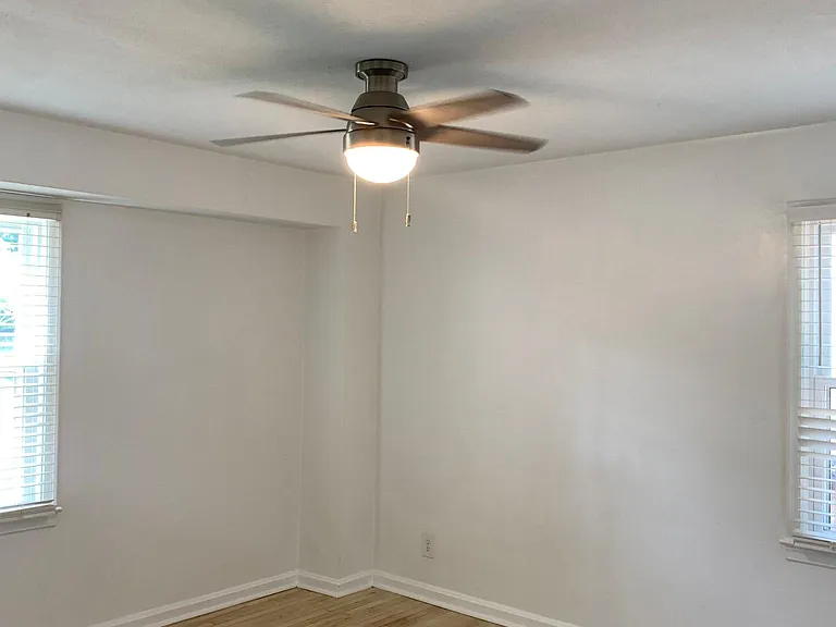 2334 Johnson Ferry Rd NE — Photo 17