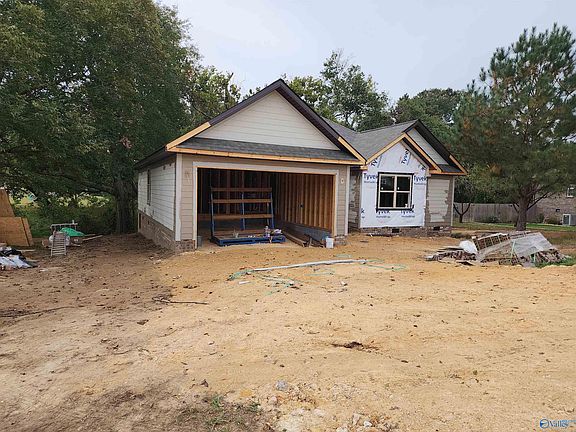 3rd image of 66 Juniper Dr