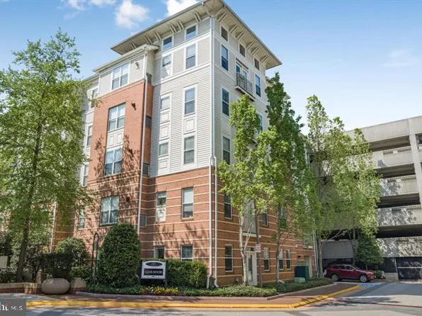 9486 Virginia Center Blvd Unit 203, Vienna, VA 22181