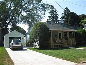 2nd image of 33 Winegard St