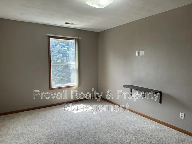 10190 Monarch Rd #1 — Photo 8