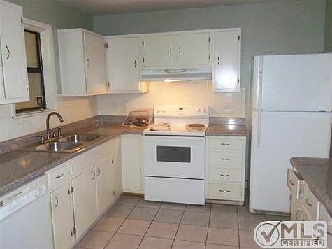 2nd image of 2822 Boatner St