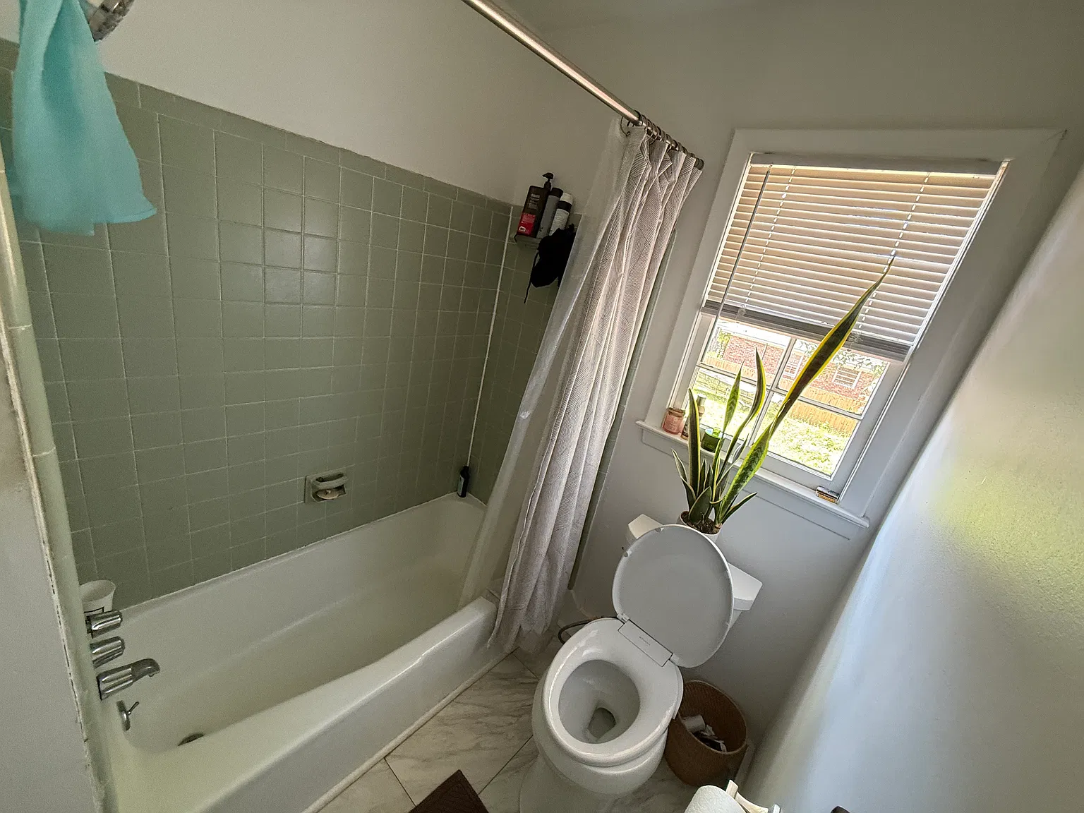 2 bed, 1.5 bath, 1100 sqft, $3,150 — Photo 3