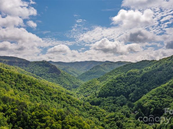 242 Eagles Roost, Bryson City, NC 28713