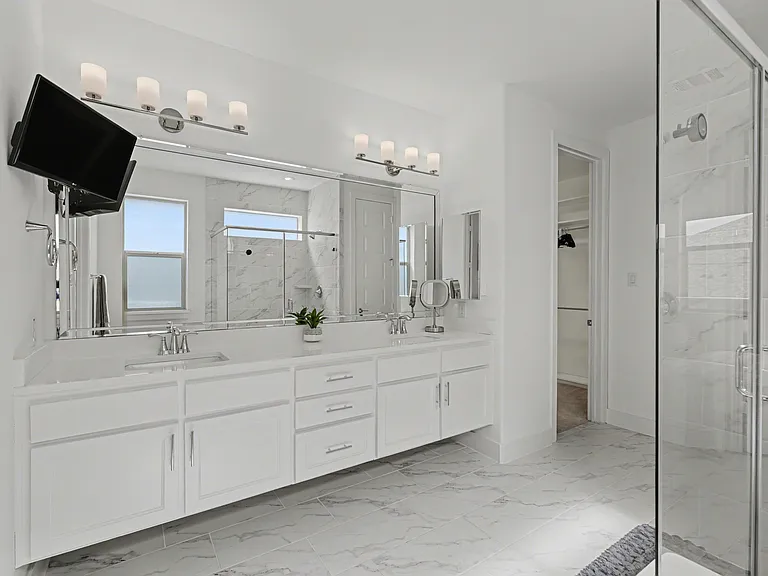 8033 Cornelius Dr — Photo 17