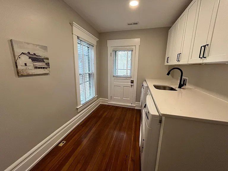 Dennison Ave 866-868 CR — Photo 34
