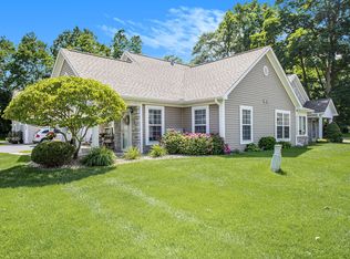 462 Ashton Lake Dr, Battle Creek, MI 49015
