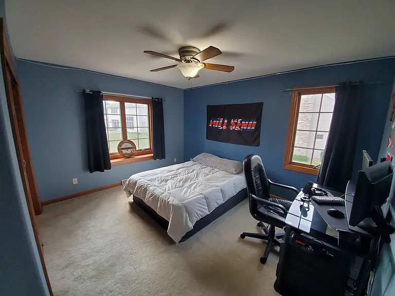W150N7229 Paseo Ln — Photo 26