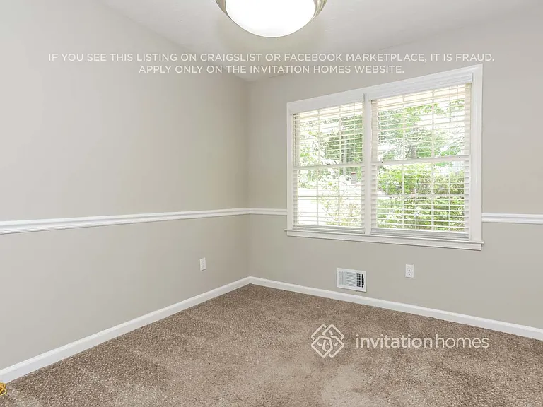 631 Shannon Green Cir SW — Photo 7