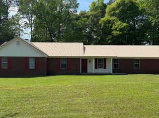 355 Summerhill Rd, Thomasville, GA 31757