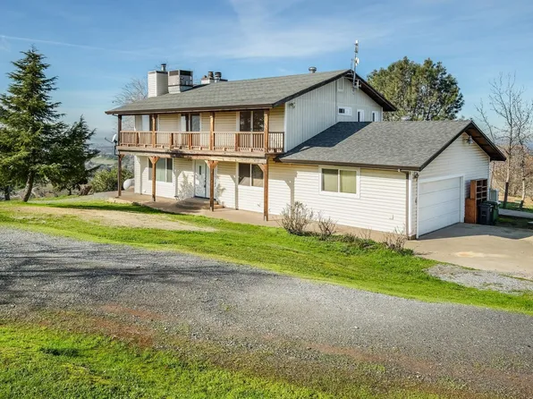 6400 Schmidt Pl, Valley Springs, CA 95252
