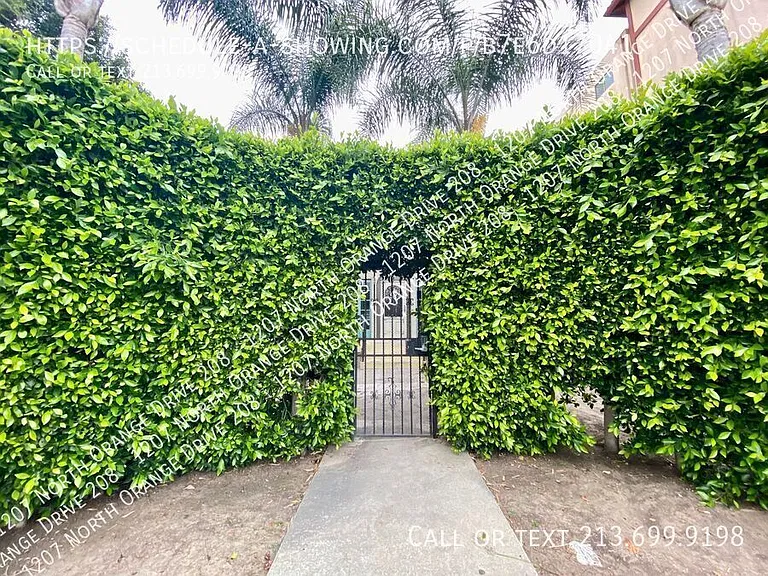 1207 N Orange Dr #208 — Photo 4