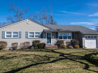 305 Winchester Dr, Brick, NJ 08724