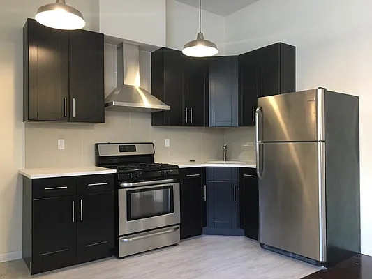 Rented by Nooklyn NYC LLC | media 22