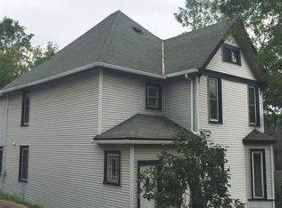 414 N 1st Ave E, Duluth, MN 55805