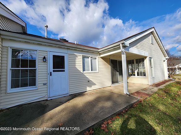 4th image of 1519 Quince Place