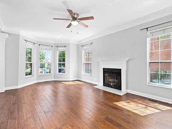 4th image of 613 Wildflower Ct