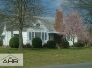 528 Baldwin Rd, Burlington, NC 27217