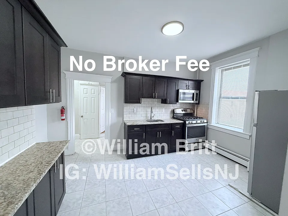 6302 Polk St #4D