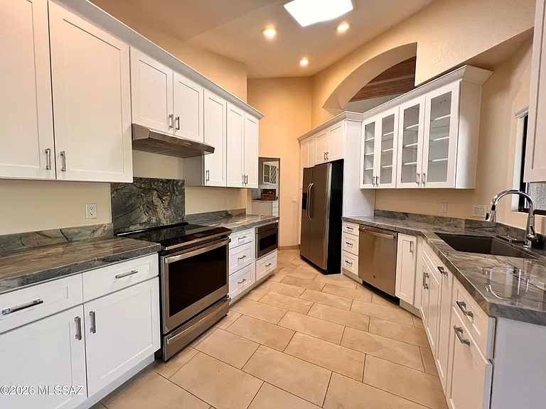 7300 E Calle Alba Serena — Photo 15