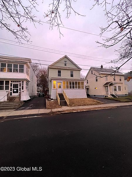 2nd image of 23 Rutland Street