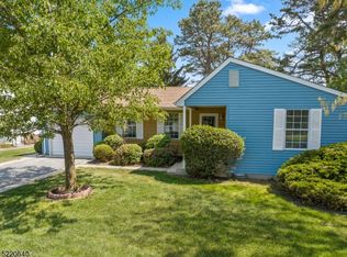 43 Berkshire Rd, Whiting, NJ 08759