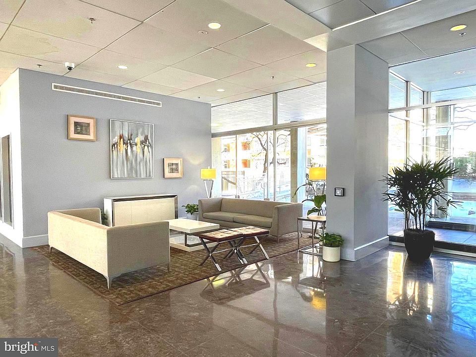 1st image of 800 4th St SW APT N103