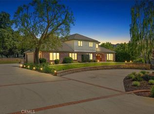 37265 Oakview Rd, Yucaipa, CA 92399