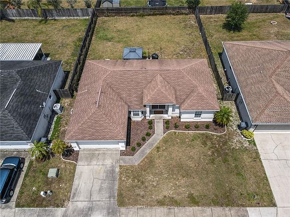 2nd image of 4639 Great Blue Heron Dr