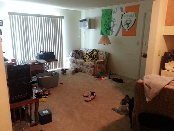 2nd image of 2802 Viking Dr APT 2D