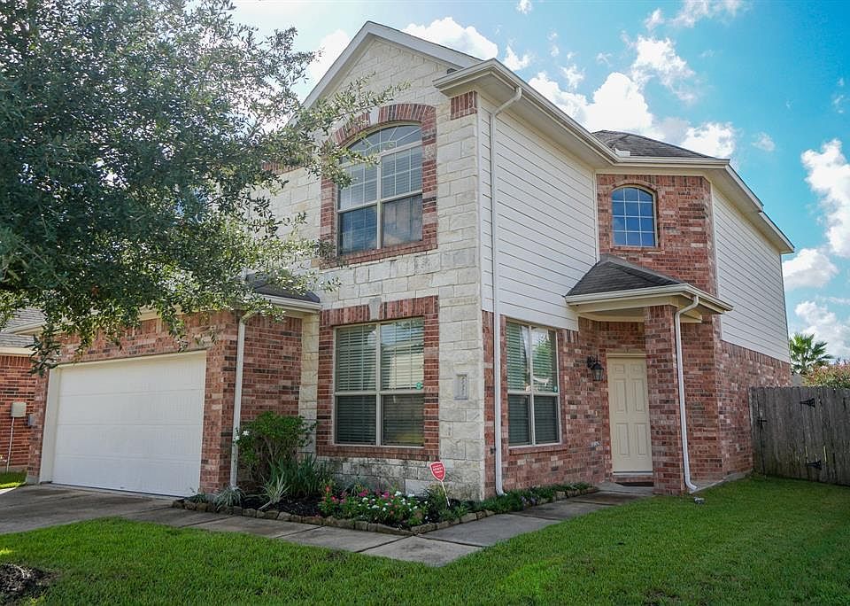 1st image of 20931 Brodie Ln
