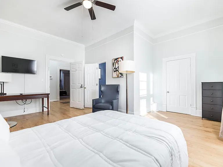 307 Persons St #3 — Photo 2