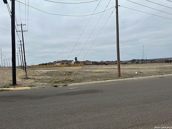 5th image of 2386 N Veterans Blvd