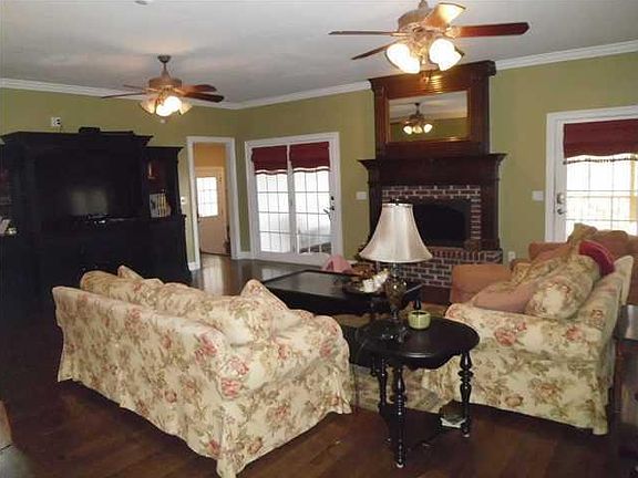 2nd image of 9223 Tower Pines Cv
