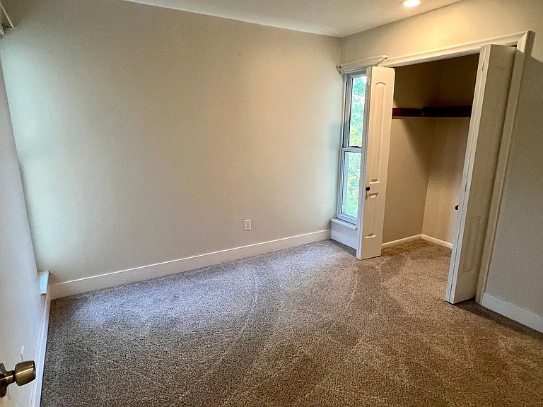 3308 Bridge Manor Dr — Photo 12