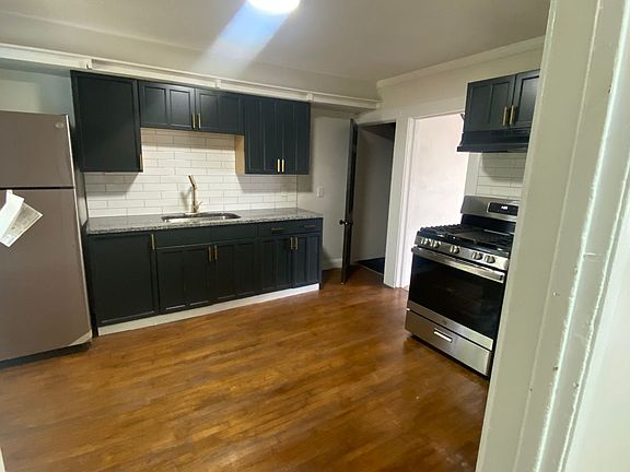 4th image of 2303 E 29th St
