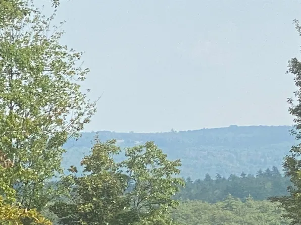 7298 Oak Hill Road, Loudon, NH 03307