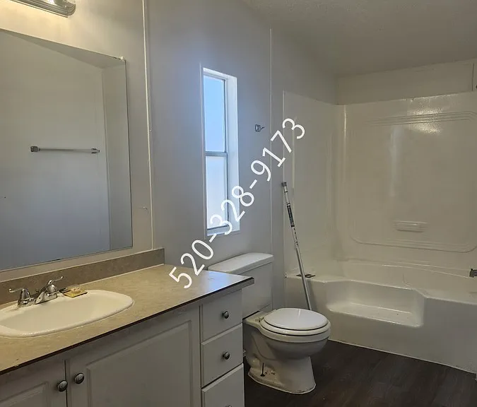 5918 S Del Moral Blvd — Photo 9