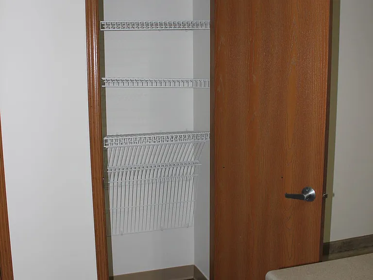 Straus Lofts — Photo 16