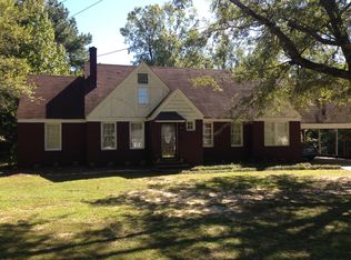 412 S 2nd St, Booneville, MS 38829