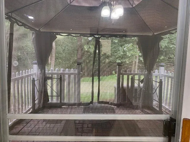 10 Mystic Ct — Photo 21